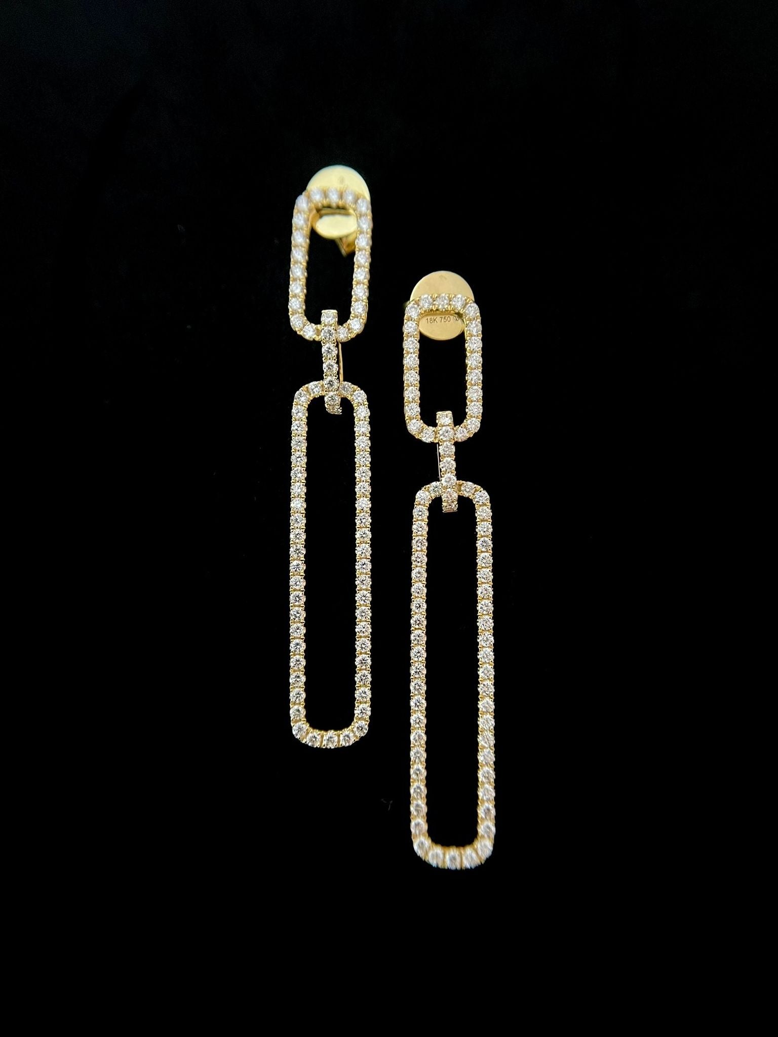 Golden PaperClip Diamond Earring