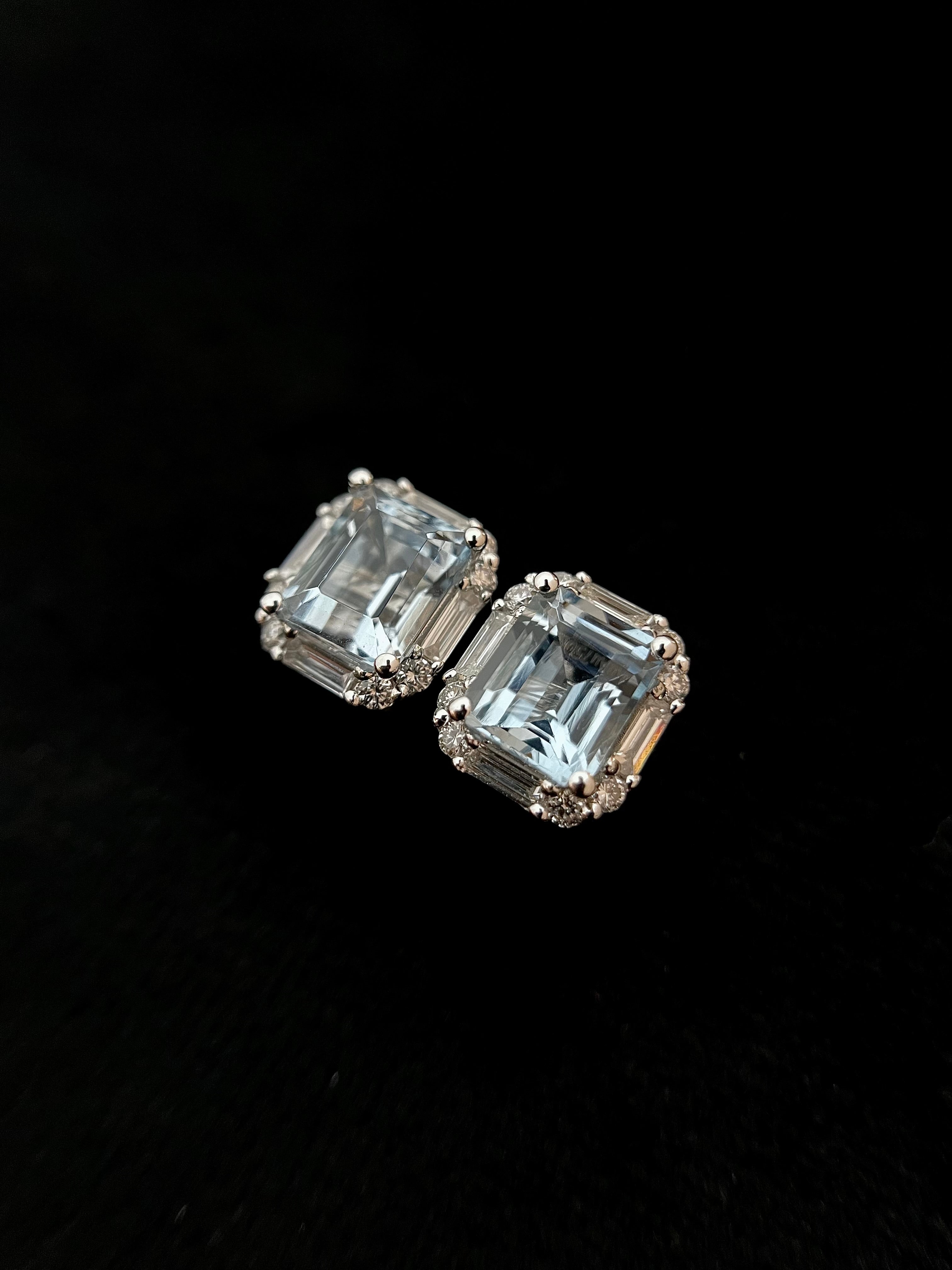 Aquamarine Baguette Diamond EarStud