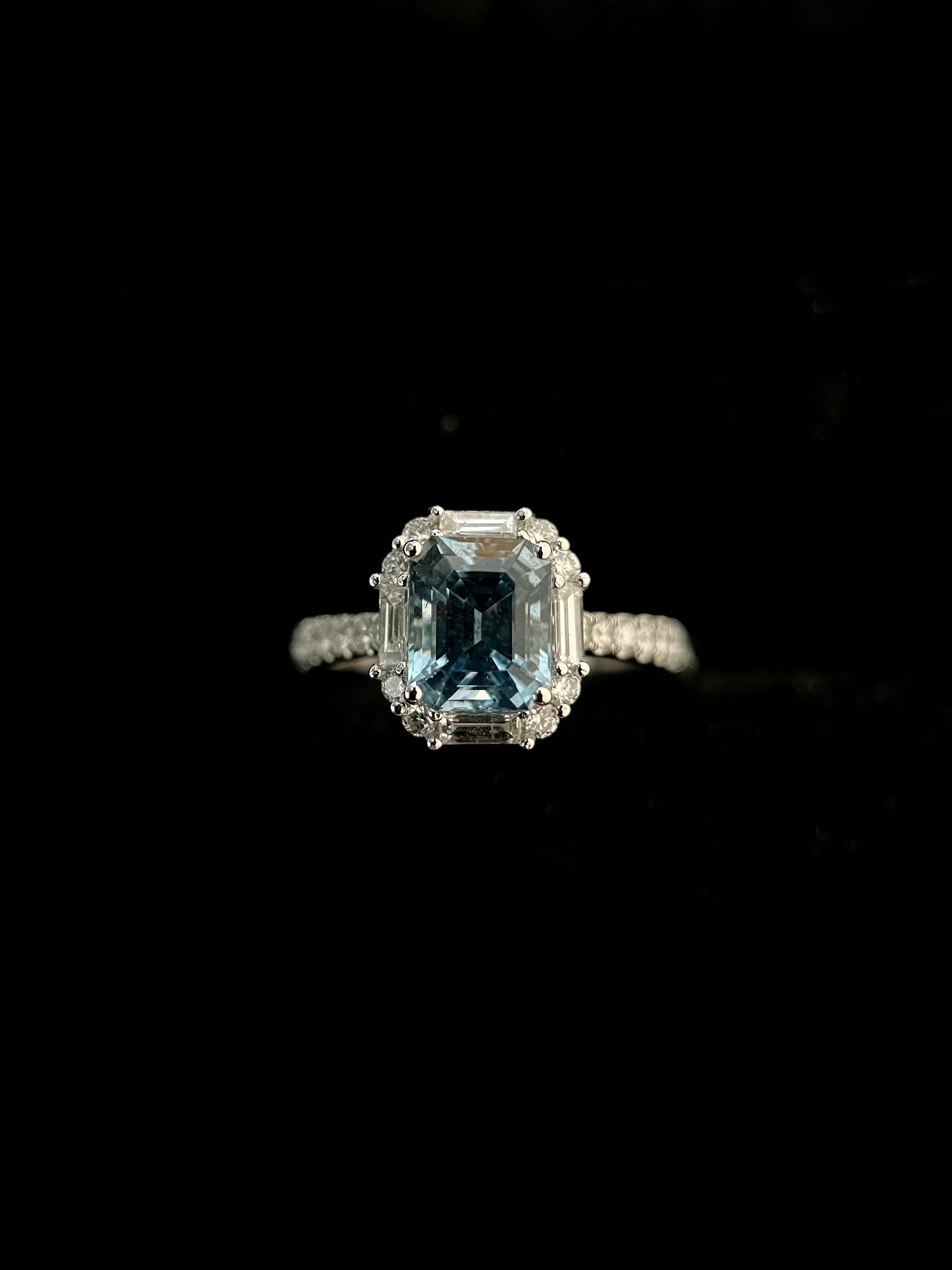 Santa Maria Baguette Diamond Ring